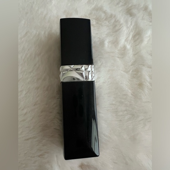 DIOR Rouge Saint Germain Couture Finish Refillable Lipstick Satin 824 NEW - Picture 4 of 6